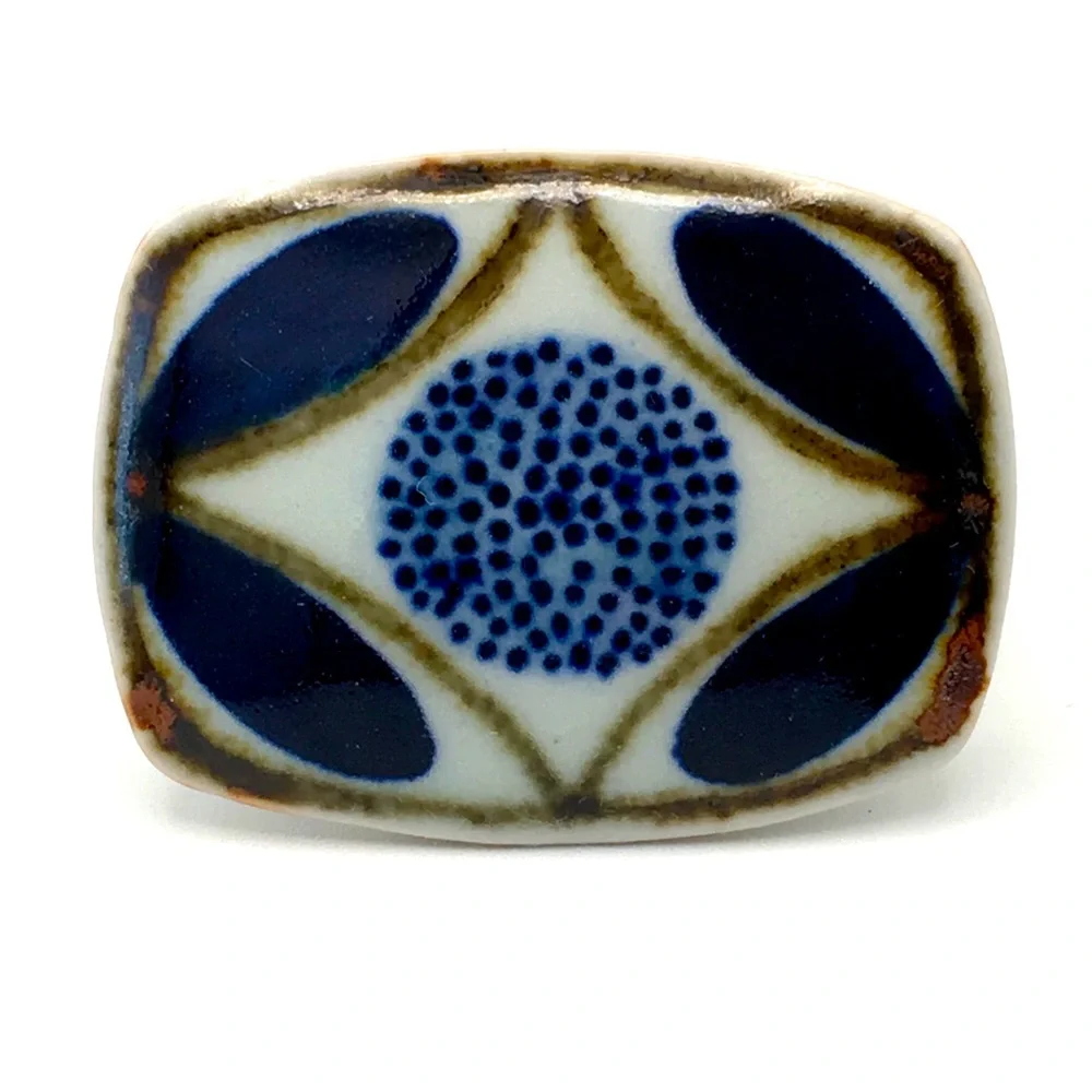 Vintage Ursula Danmark Scandinavian Ceramic Brooch - Picture 1 of 7
